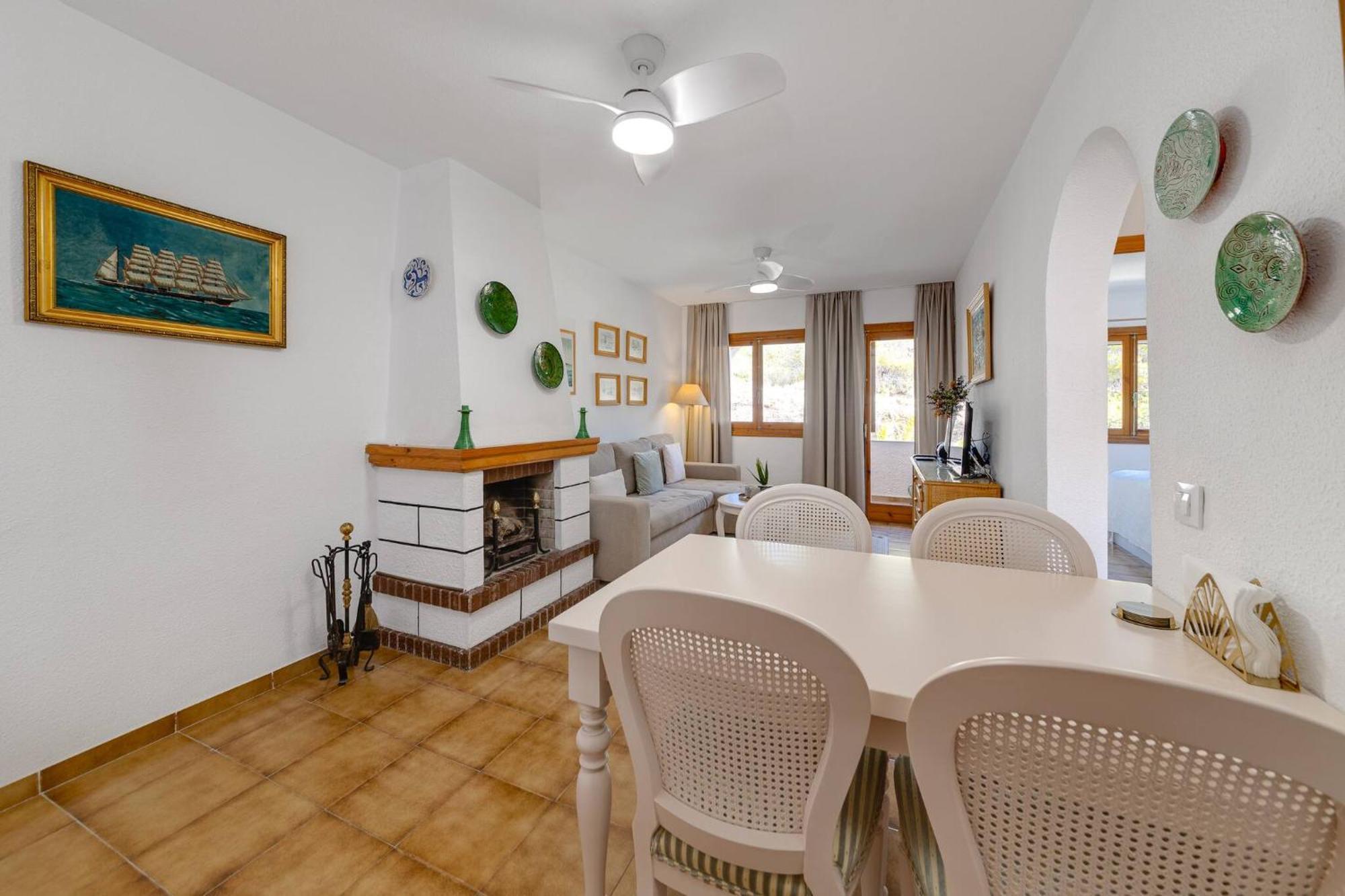 Cb Living - 2 Bedroom Beach Condo, Playa Flamenca 오리후엘라 외부 사진